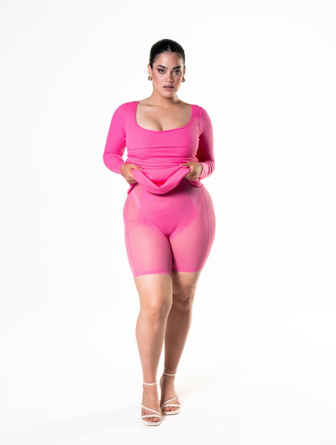 Figurformendes Langarmkleid