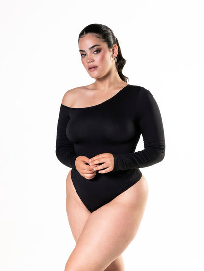 Ein-Schulter-Langarm-String-Bodysuit