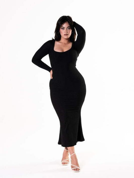 Figurformendes Langarmkleid