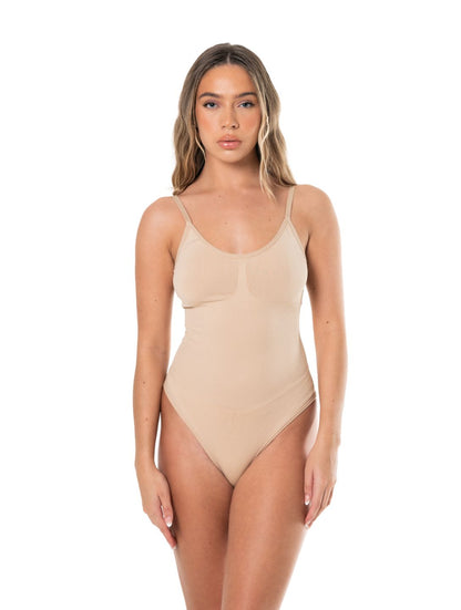 Formender String-Body mit Power-Mesh-Futter