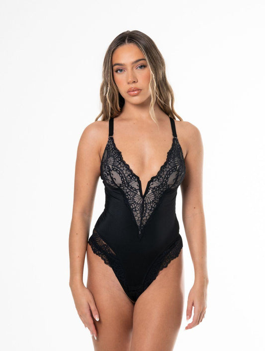 Body mit V-Ausschnitt und Spitzendetails